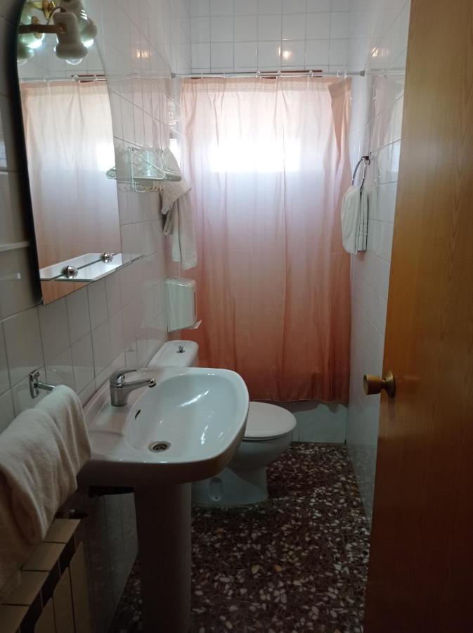 Antolin Guest House Минайя Экстерьер фото
