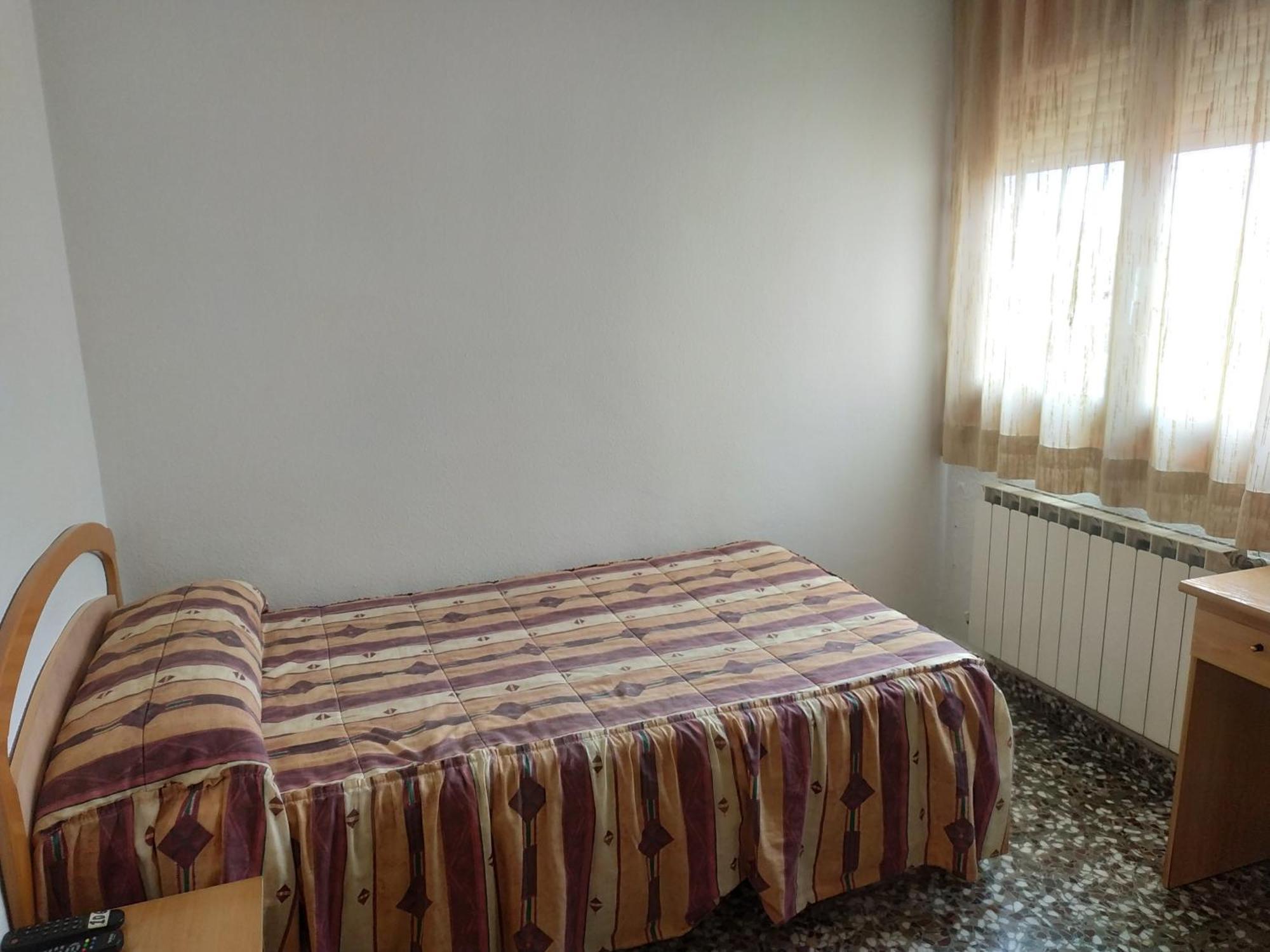 Antolin Guest House Минайя Номер фото