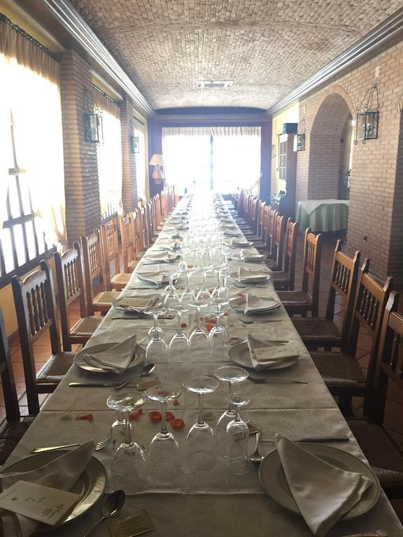 Antolin Guest House Минайя Экстерьер фото